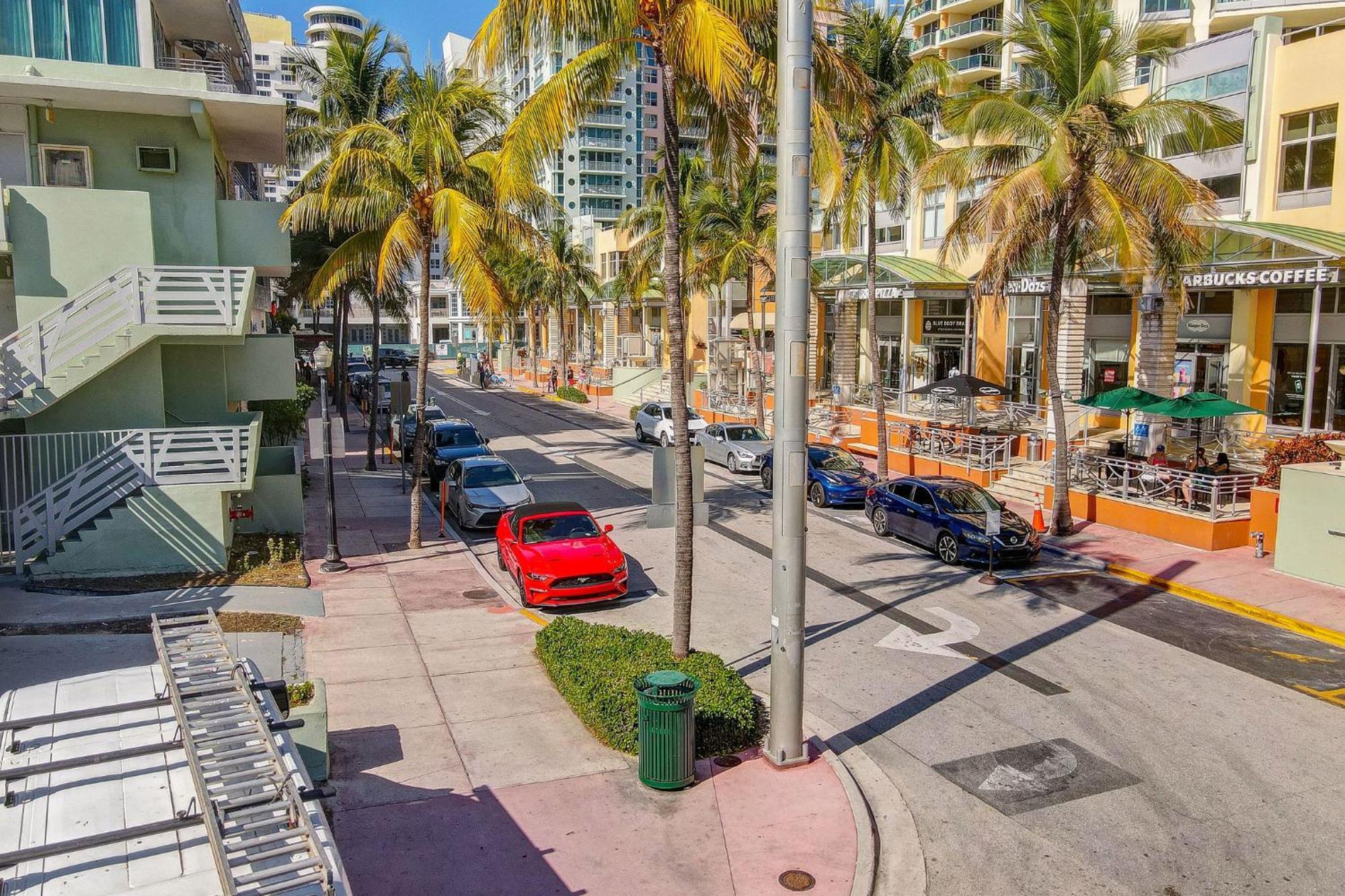 מיאמי ביץ' Beachy 1 B/R, W/2 Queen Beds, On Ocean Drive Beach מראה חיצוני תמונה